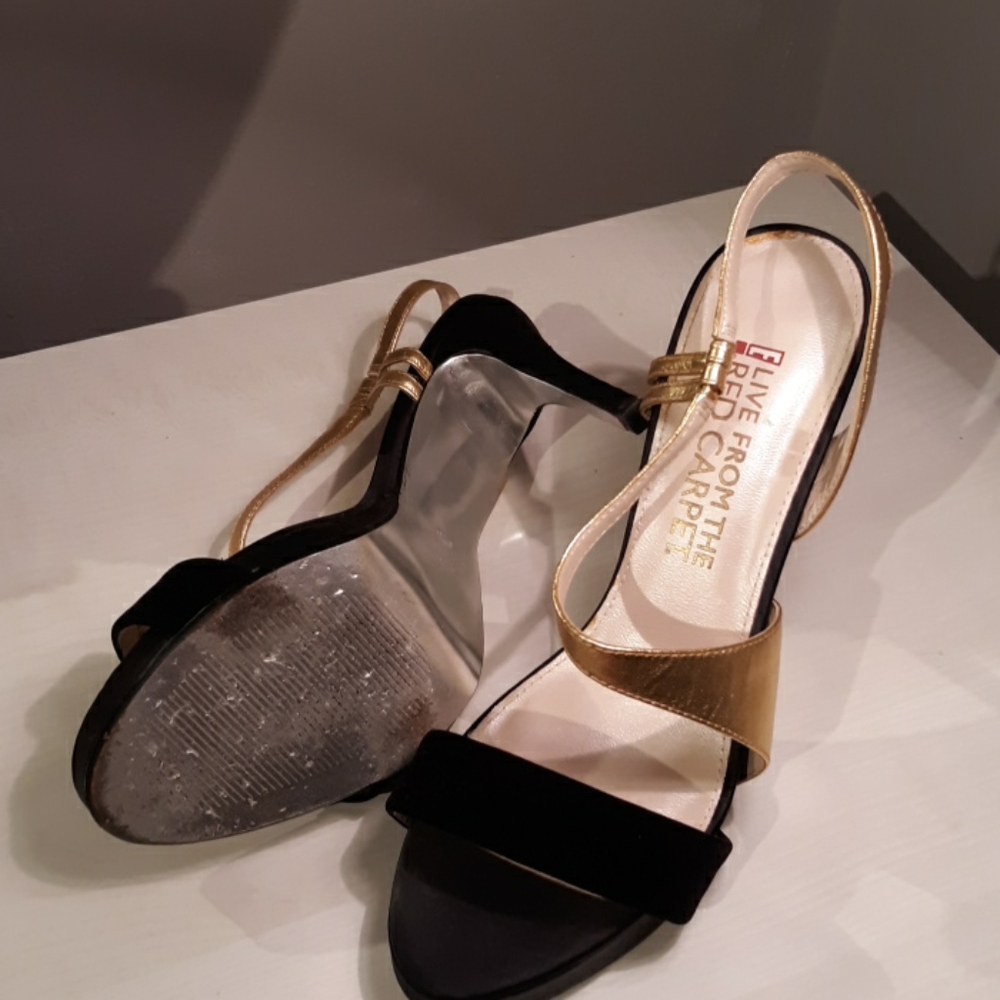 Shoes - Picture 4 of 4